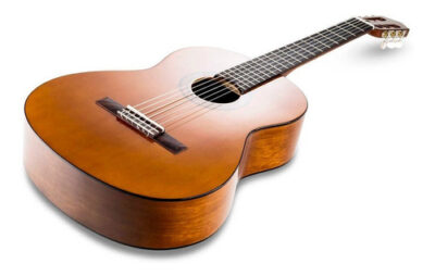 Guitarra Acustica Yamaha C40 + Estuche - Imagen 4